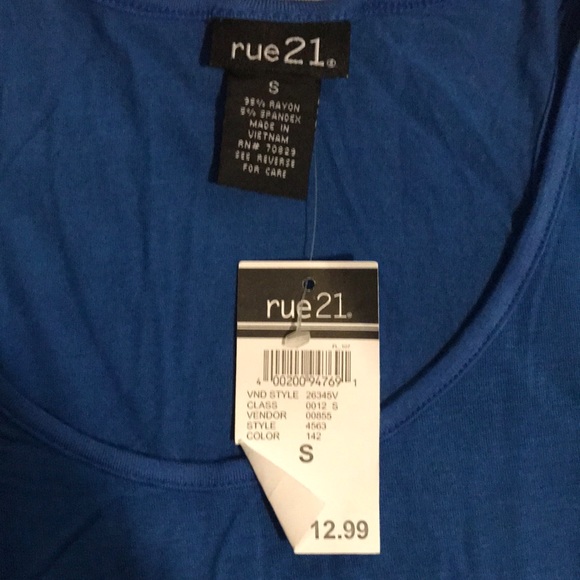 NWT!!! Size small Rue 21 tank! - Picture 2 of 3